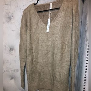 QIXING Women's Casual V-Neck     Fit Fuzzy Knit Pullover Sweater Tops
